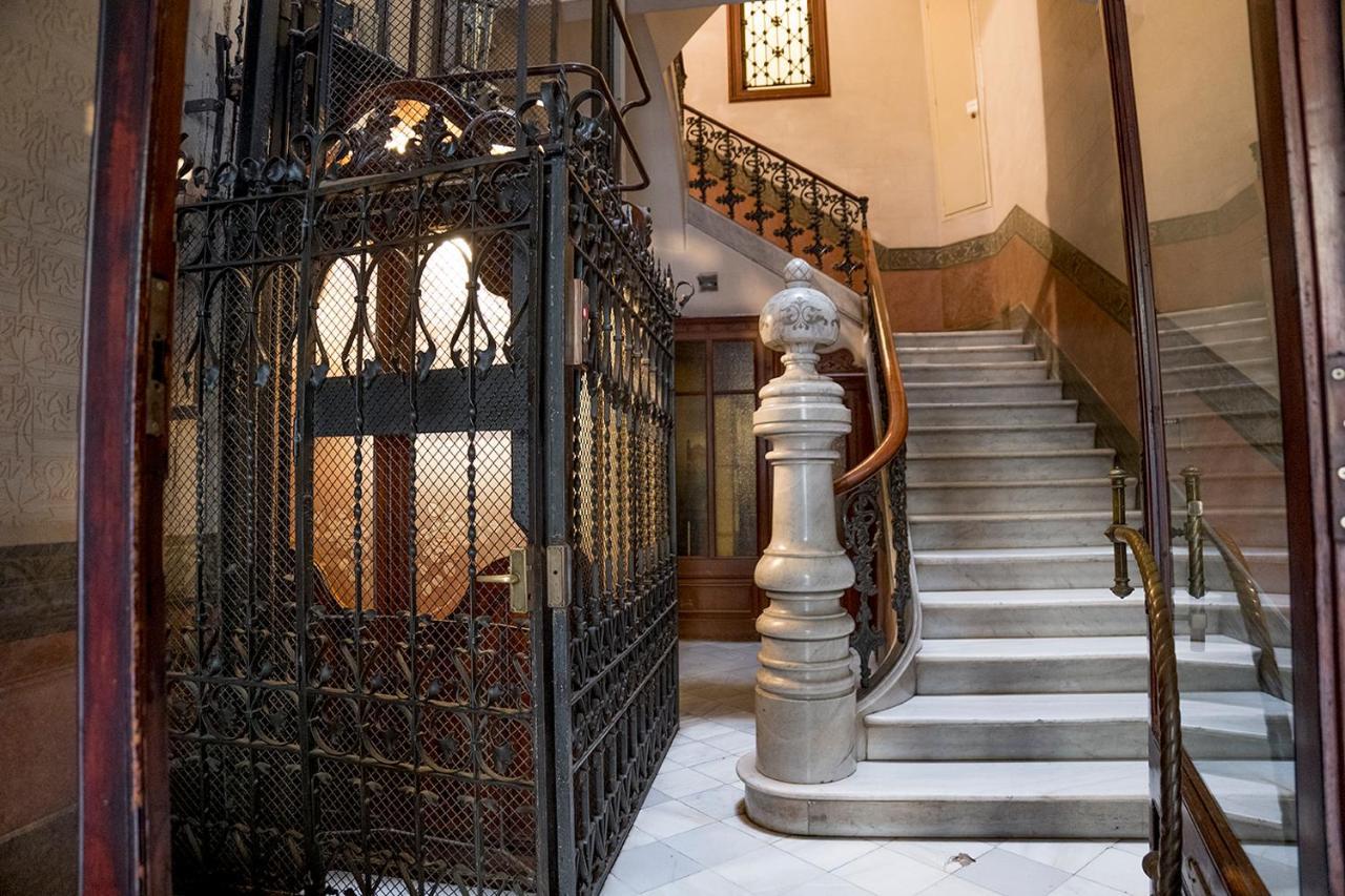 Cami Gallery برشلونة المظهر الخارجي الصورة